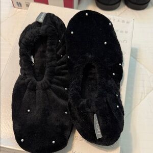 Brookstone Black Plush Slip-On Slippers with Pearl Accents
